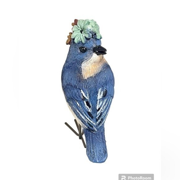 Gorgeous Carved and Painted Polyresin Bluebird with Metal Feet - Picture 2 of 4